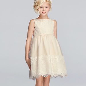 NWOT David's bridal flower girl dress